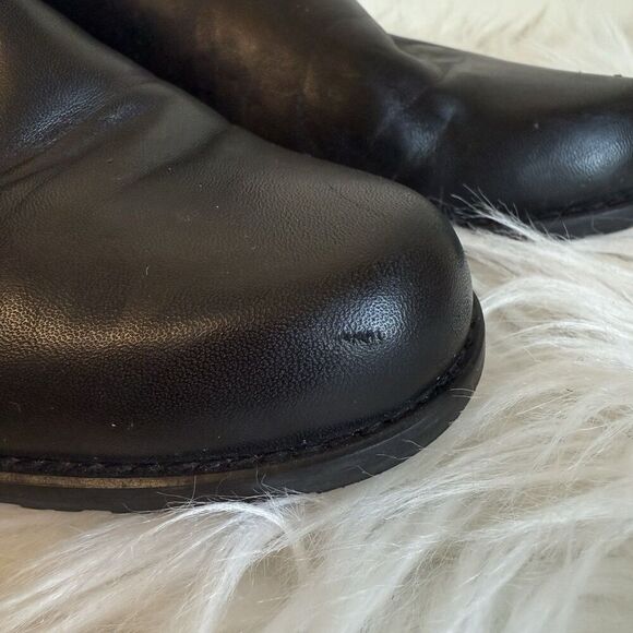 Stuart Weitzman Black OnTheStreet Soft Leather Chainlink Pull On Moto Booties - Picture 2 of 9